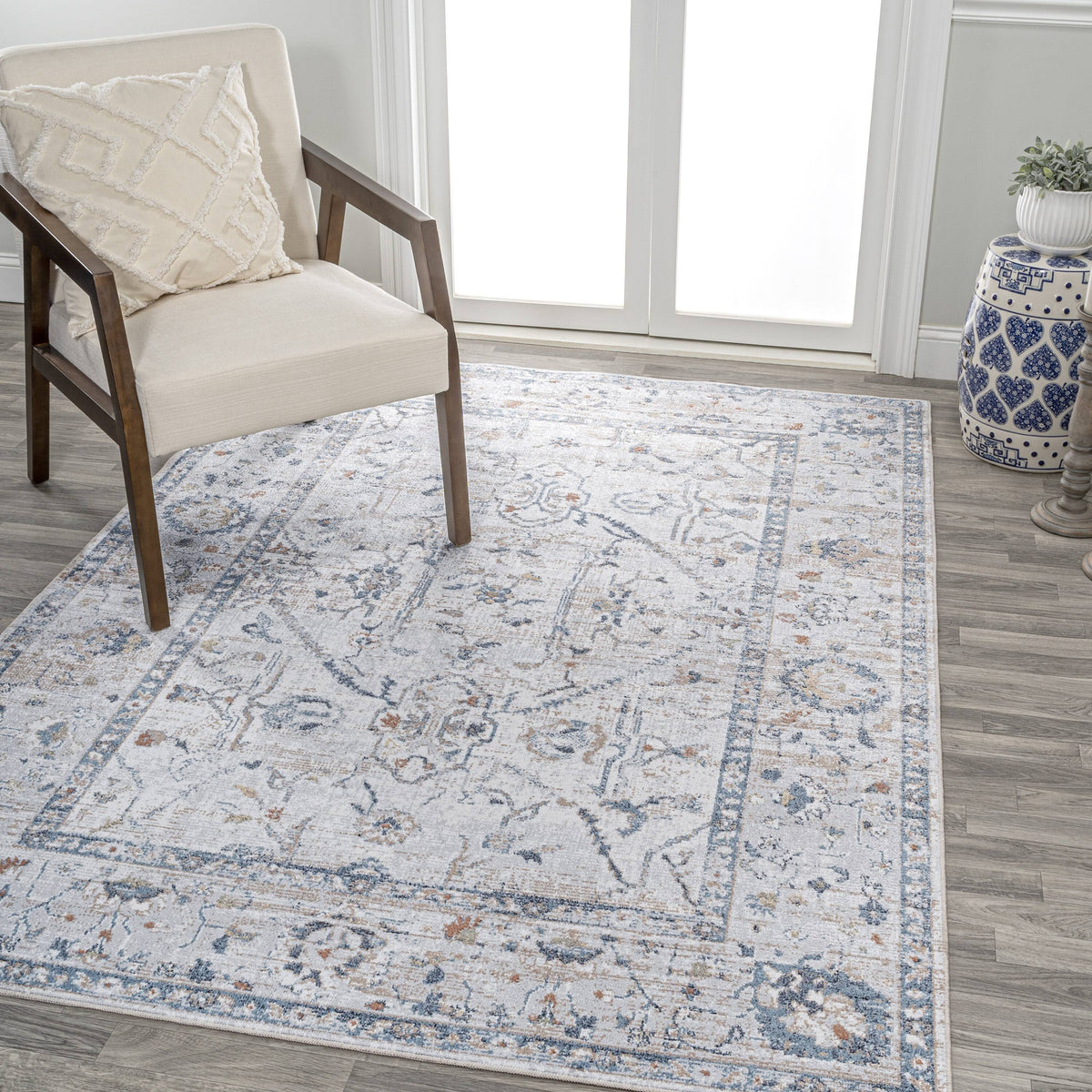 Jonathan Y Brandy Rustic Border Low - Pile Machine - Washable Light Gray/Blue 8 ft. x 10 ft. Area Rug
