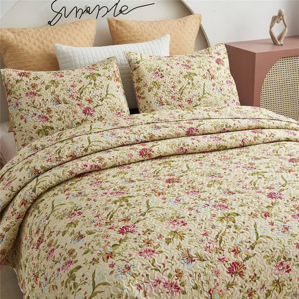 3 - Piece Printed Reversible Bedding Quilt Set - Vintage Floral - Queen