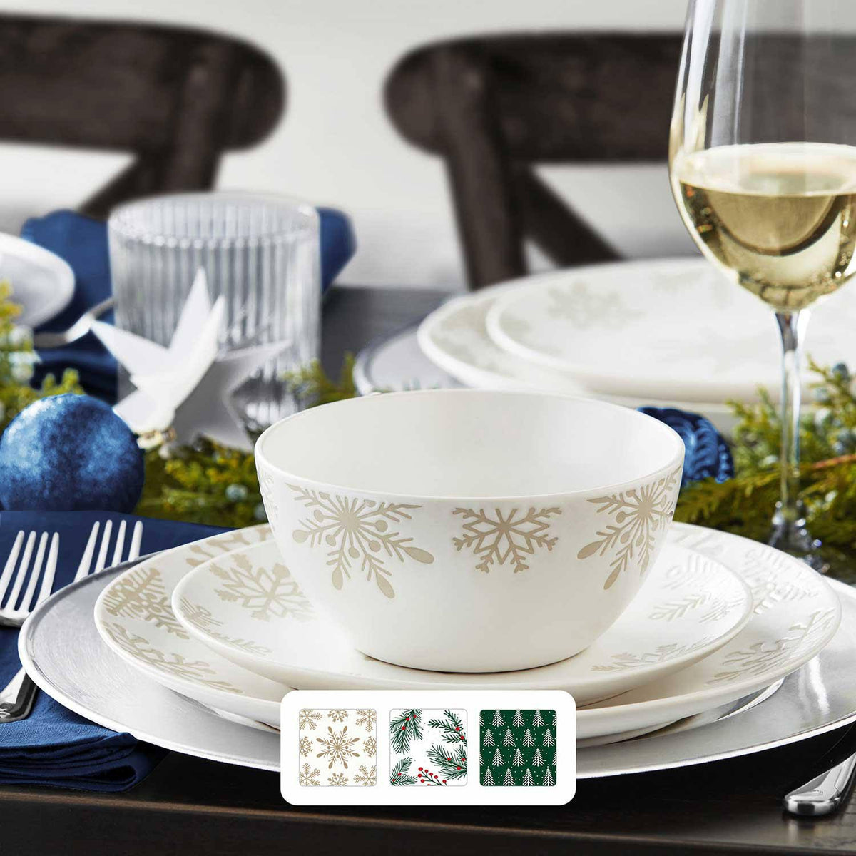 Member's Mark 12 - Piece Stoneware Holiday Dinnerware Set - Snowflakes